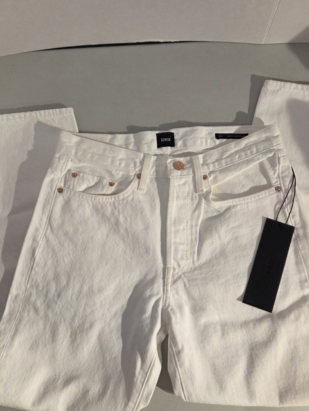 Edwin Jeans Hana Crop Classic Straight Crop Size 27 White NWT
